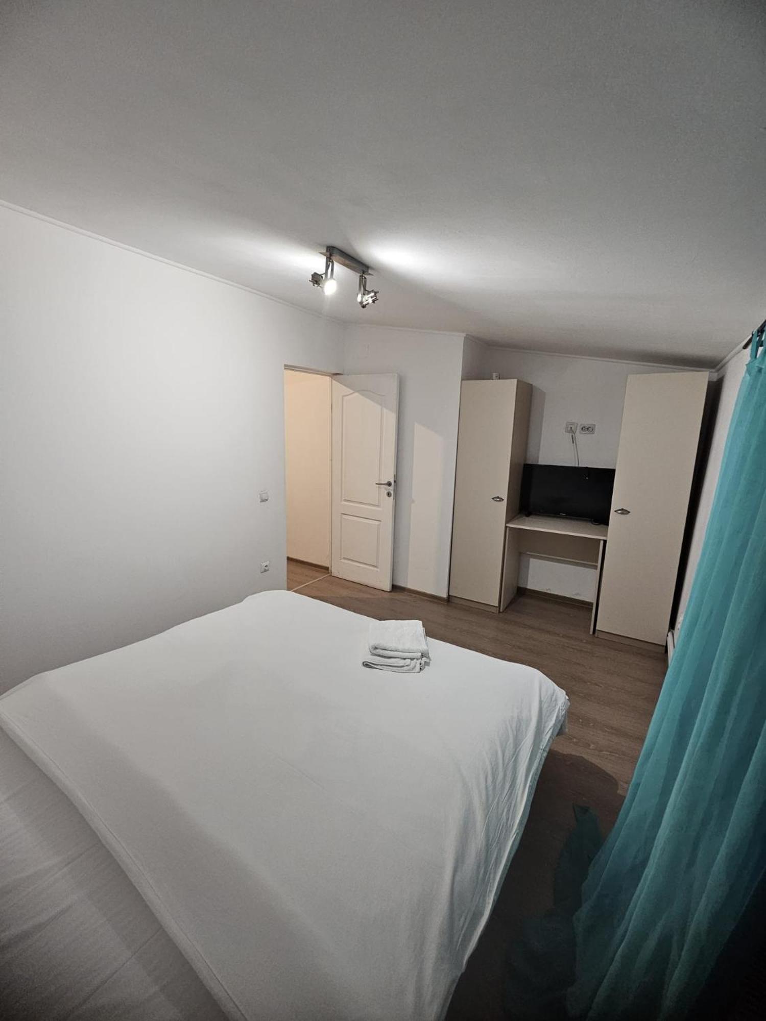 Stanford Aparthotel Gara De Nord Бухарест Екстер'єр фото